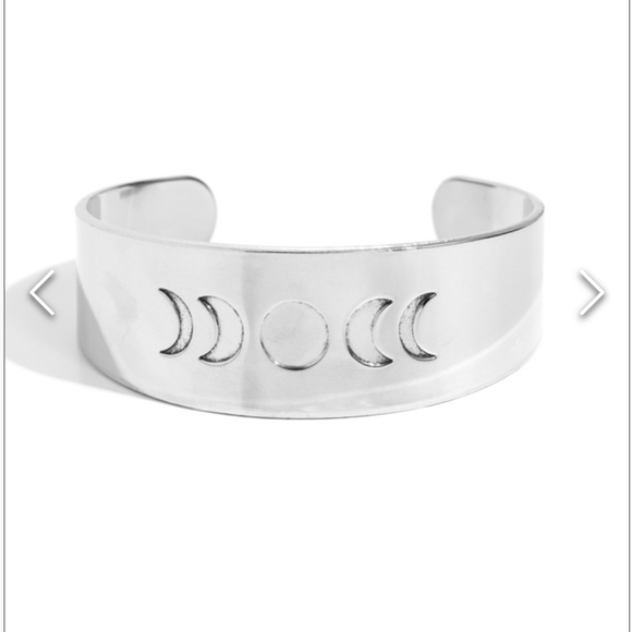 Lunar Effect Silver Bracelet Silver Unique Cuff Moon 🌙 - Picture 2 of 3